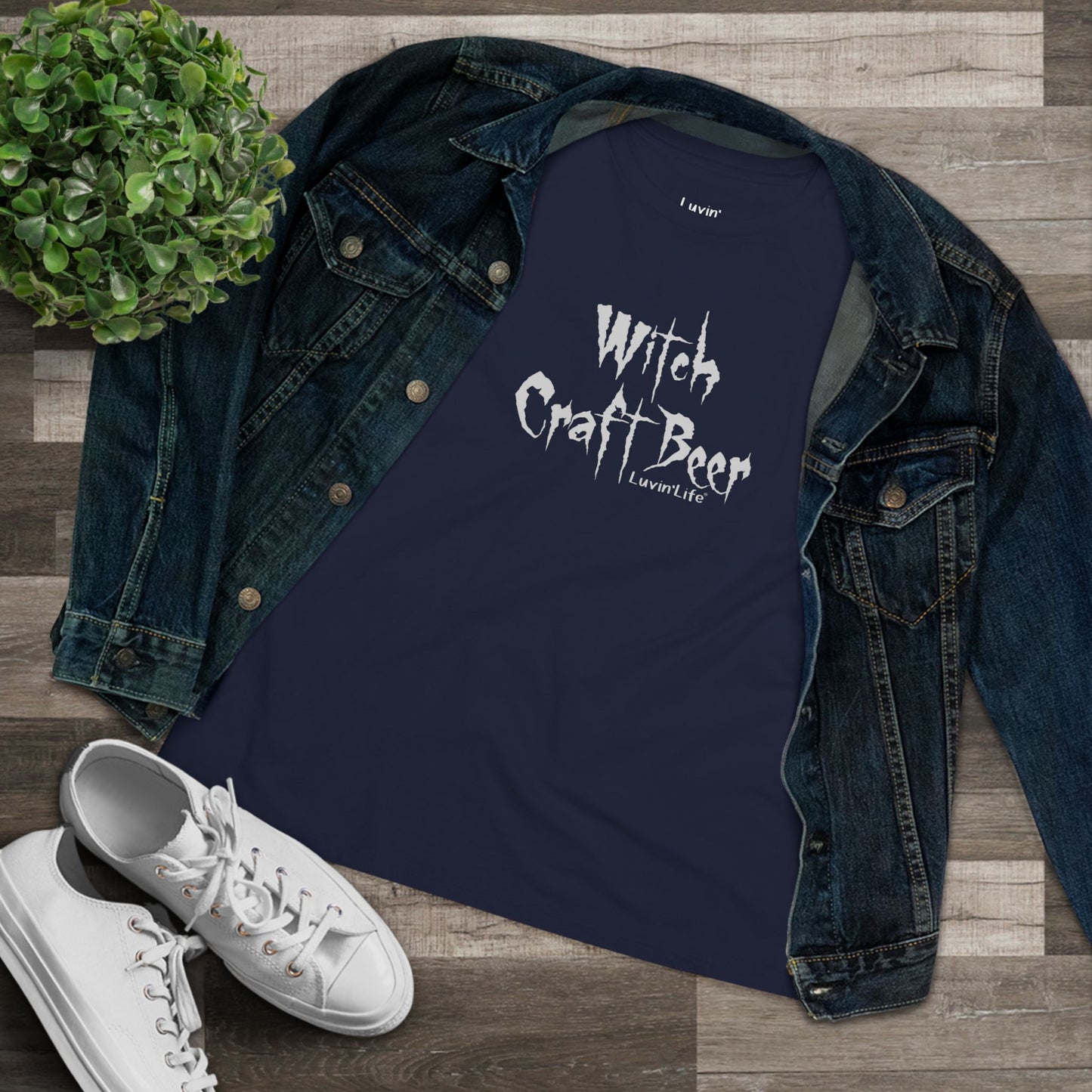 WITCH CRAFT BEER - Bella+Canvas WOMAN'S Premium Tee (+2XL)